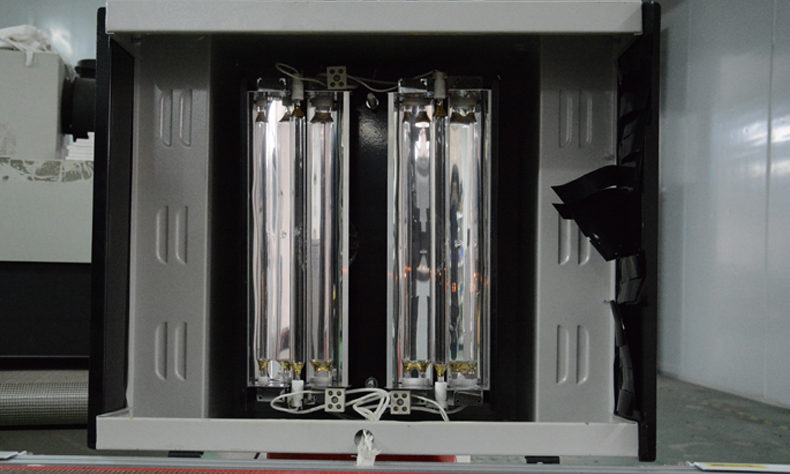 藍牙耳機UV固化機.jpg 藍牙耳機UV固化機.jpg