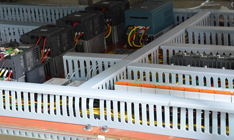 硅膠UV改質(zhì)機(jī).jpg 硅膠UV改質(zhì)機(jī).jpg