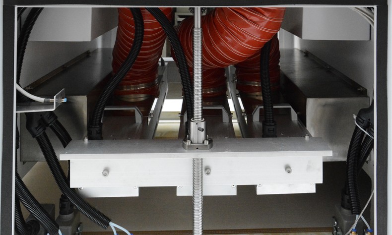 OCA光學膠雙面貼合UV固化機.jpg OCA光學膠雙面貼合UV固化機.jpg